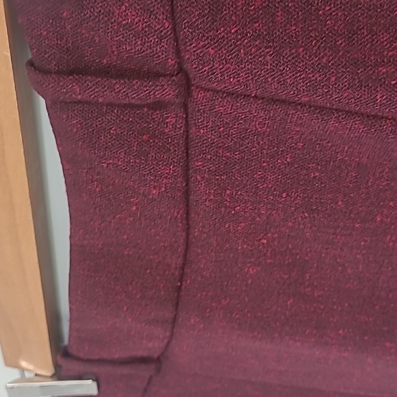 Mossimo Burgundy Pencil Skirt - Picture 5 of 8